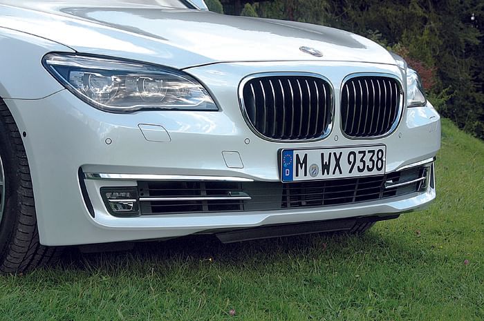 2013 BMW 7-series review, test drive and video - Image 1