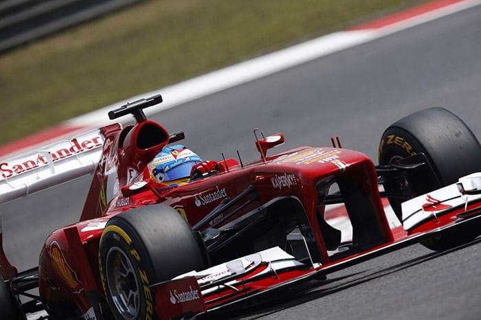 Alonso wins intriguing Chinese GP