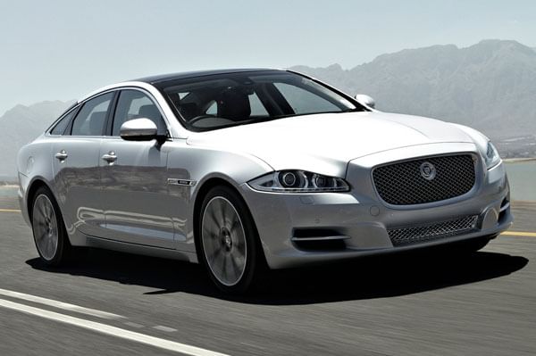 Jaguar XJ 2.0L petrol India bound