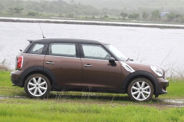New 2013 Mini Countryman Diesel review, test drive