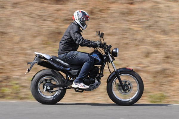 Hyosung RT125D review, test ride - Introduction | Autocar India