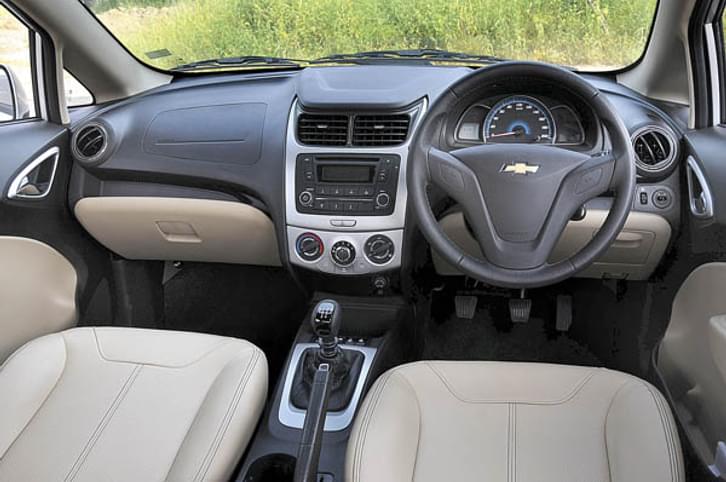2014 Chevrolet Sail review, test drive 2014 Chevrolet Sail review, test drive