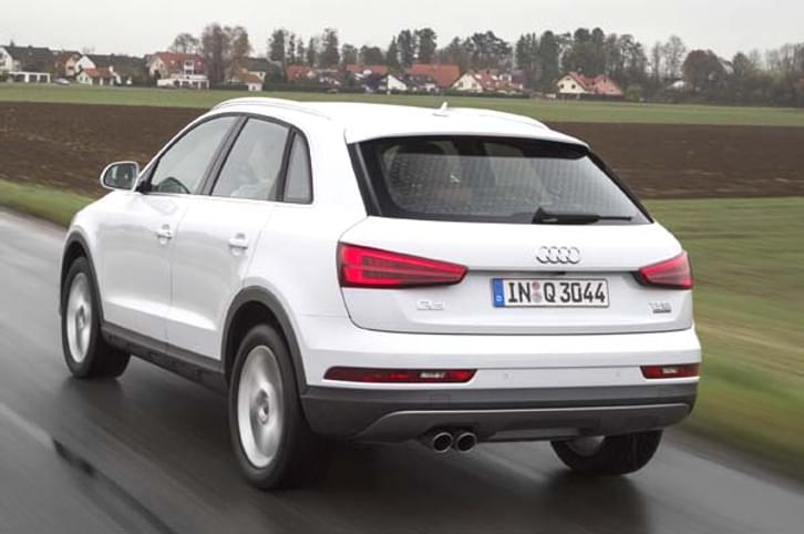 Audi Q3 facelift review, test drive Audi Q3 facelift review, test drive