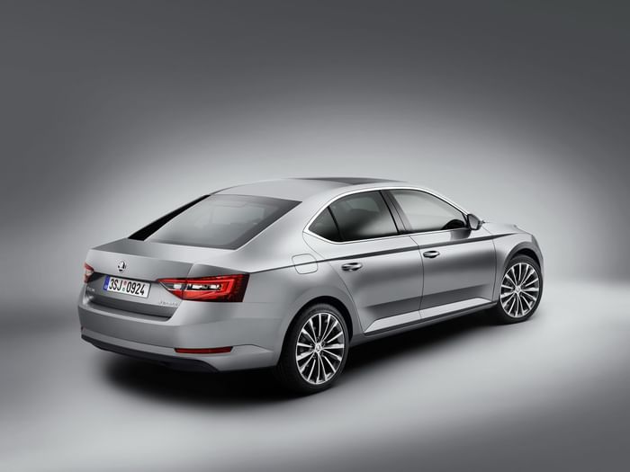All new Skoda Superb revealed