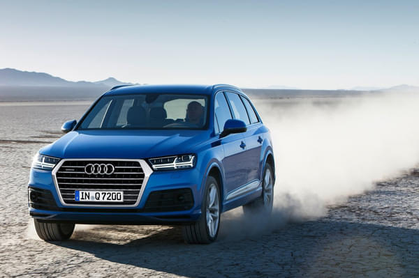 New Audi Q7 review, test drive