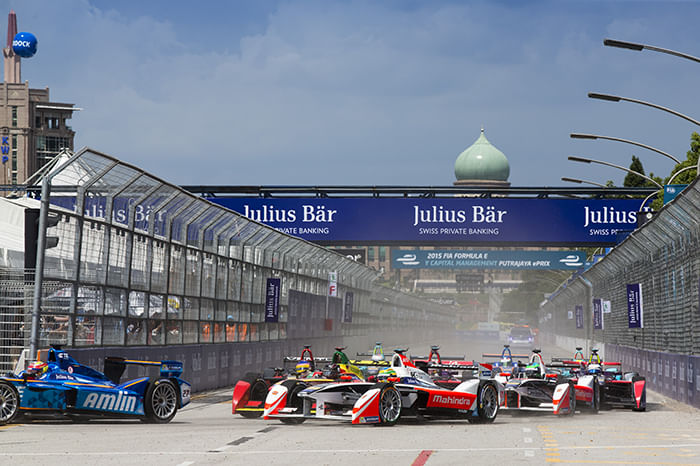 Driverless car racing series to debut next year