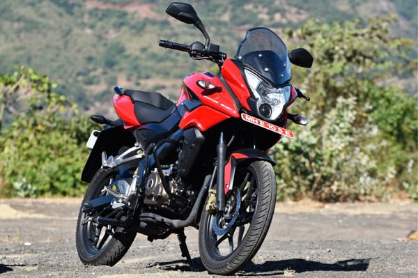 Honda CB Hornet 160R vs Suzuki Gixxer vs Pulsar AS 150 comparison