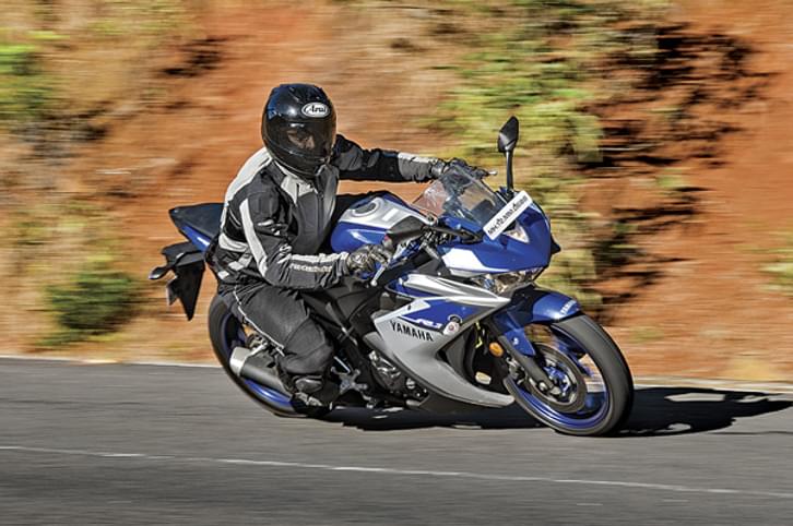 Yamaha YZF-R3 review, road test Yamaha YZF-R3 review, road test