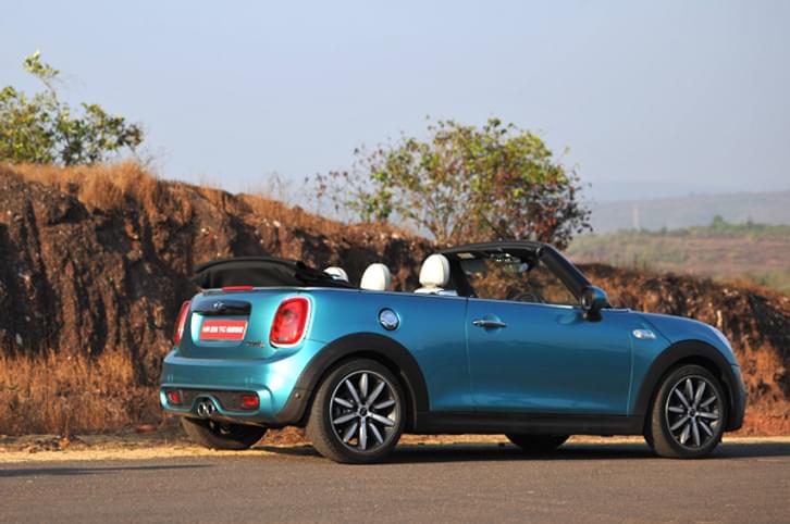 2016 Mini Cooper S Convertible India review, test drive 2016 Mini Cooper S Convertible India review, test drive