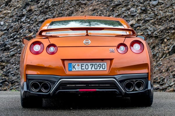 Nissan GT-R review, test drive - Image 2