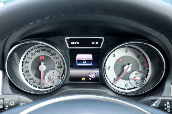 2017 Mercedes GLA 220d 4Matic review, test drive - Image 4