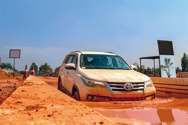 Toyota Fortuner off-road experience Toyota Fortuner off-road experience