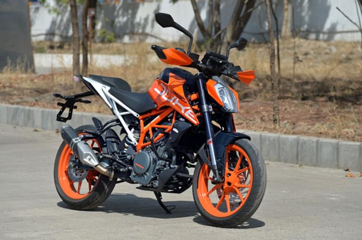 2017 KTM Duke 390 review, test ride 2017 KTM Duke 390 review, test ride