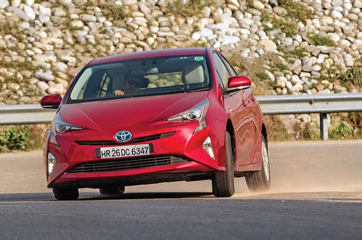 2017 Toyota Prius India review, test drive 2017 Toyota Prius India review, test drive