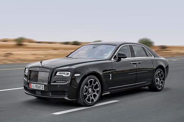 Rolls-Royce Black Badge: The lady wears black Rolls-Royce Black Badge: The lady wears black