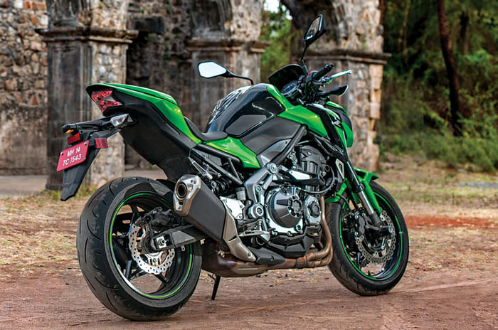 2017 Kawasaki Z900 review, test ride