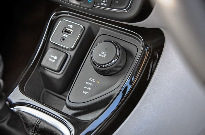 2017 Jeep Compass India off-road experience
