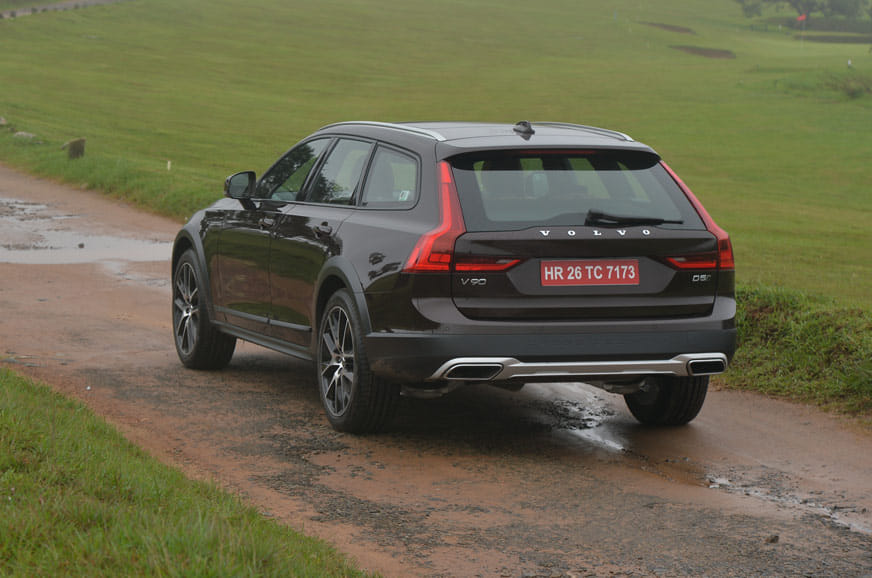 2017 Volvo V90 Cross Country India review, test drive - Image 4