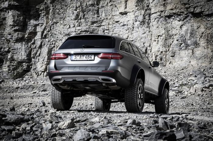 One-off Mercedes-Benz E-class All-Terrain 4x4&#178; revealed