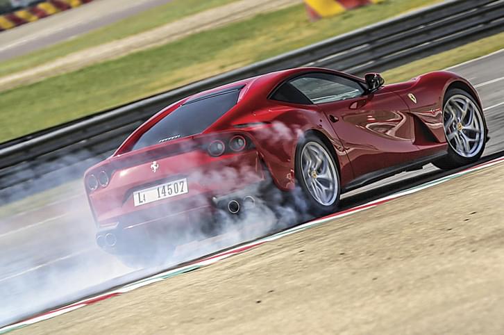 2017 Ferrari 812 Superfast review, test drive 2017 Ferrari 812 Superfast review, test drive
