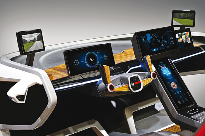 Driving the autonomous Tesla Model S by Bosch 