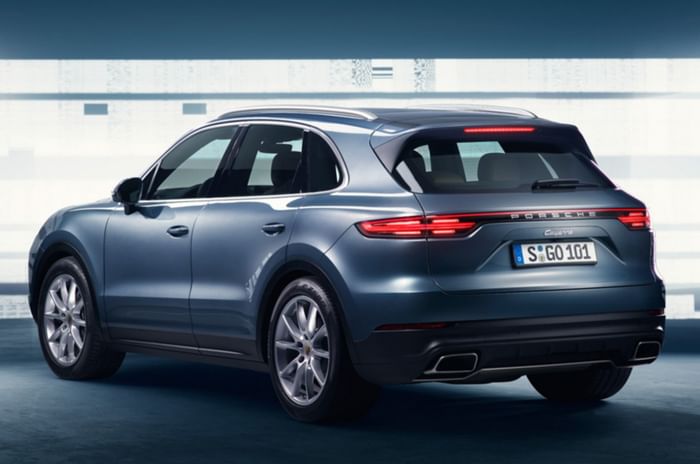 Next-gen Porsche Cayenne leaked