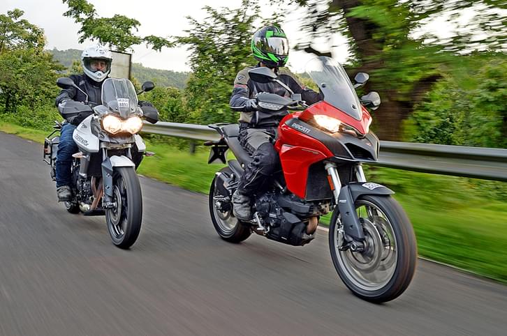 Triumph Tiger 800 XRx vs Ducati Multistrada 950 comparison Triumph Tiger 800 XRx vs Ducati Multistrada 950 comparison