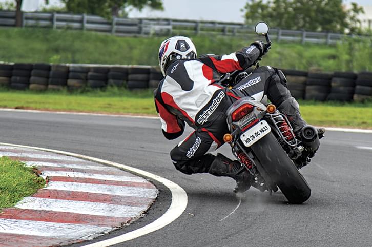 2017 Harley-Davidson Street Rod review, track ride 2017 Harley-Davidson Street Rod review, track ride