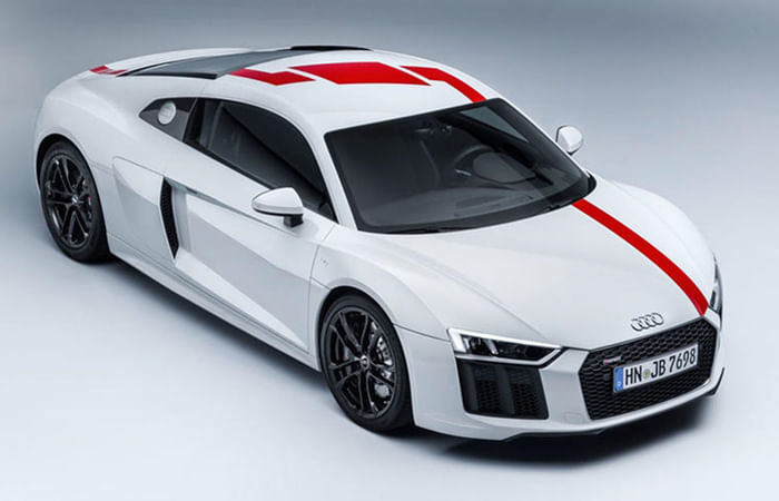 Audi unveils rear-wheel-drive R8 V10 RWS with 540hp