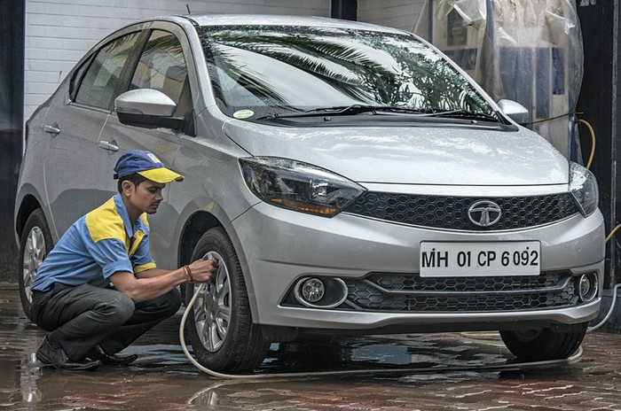 Calculate your car's fuel efficiency correctly