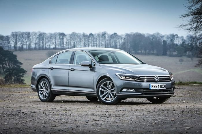 2017 Volkswagen Passat India launch on October 10