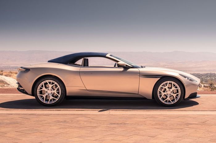 Aston Martin DB11 Volante unveiled