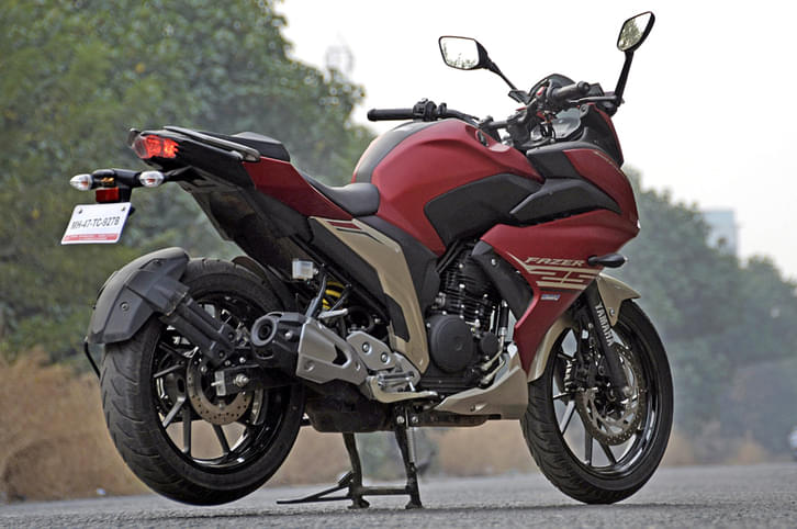 2017 Yamaha Fazer 25 review, test ride 2017 Yamaha Fazer 25 review, test ride