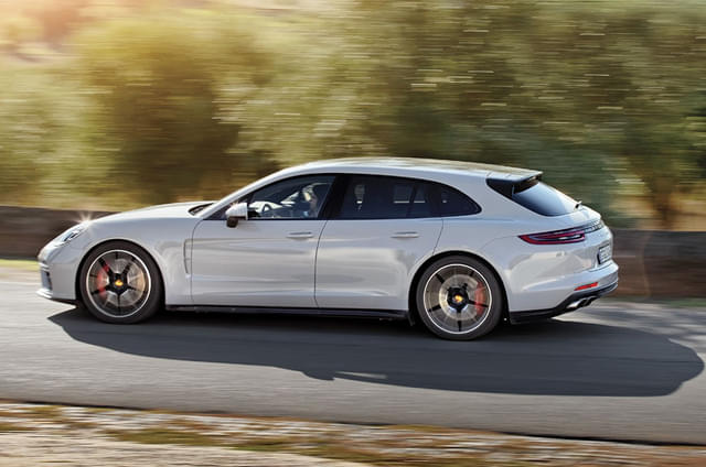Porsche Panamera Sport Turismo review, test drive