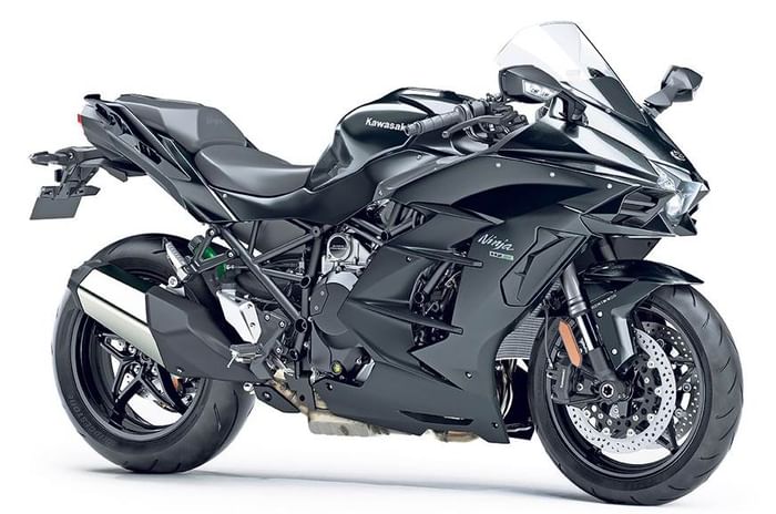 Kawasaki to showcase Ninja 400, ZX-10R SE at Auto Expo 2018