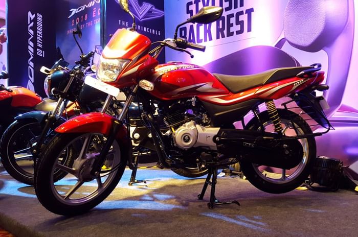 2018 Bajaj Platina ComforTec showcased