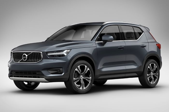 Volvo XC40 debuts new three-cylinder engine