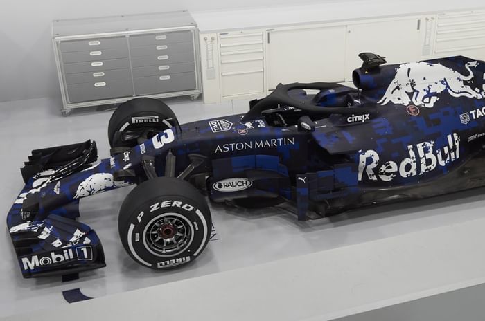 2018 Red Bull F1 car unveiled with temporary livery