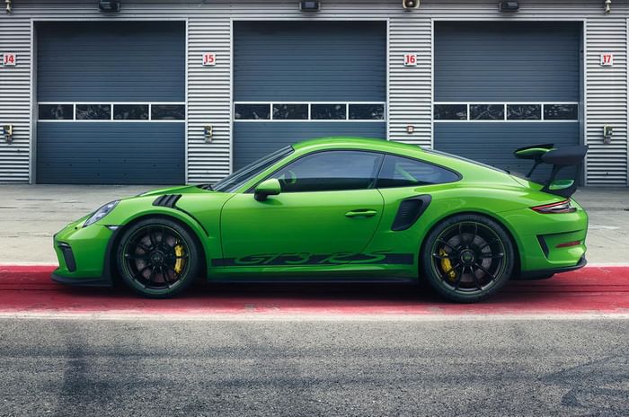 2018 Porsche 911 GT3 RS launched at Rs 2.75 crore