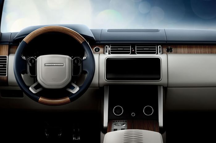 Limited edition Range Rover SV Coup&#233; unveiled