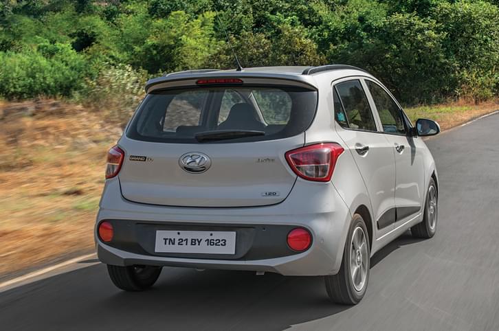 2018 Maruti Swift vs Hyundai Grand i10 comparison 2018 Maruti Swift vs Hyundai Grand i10 comparison
