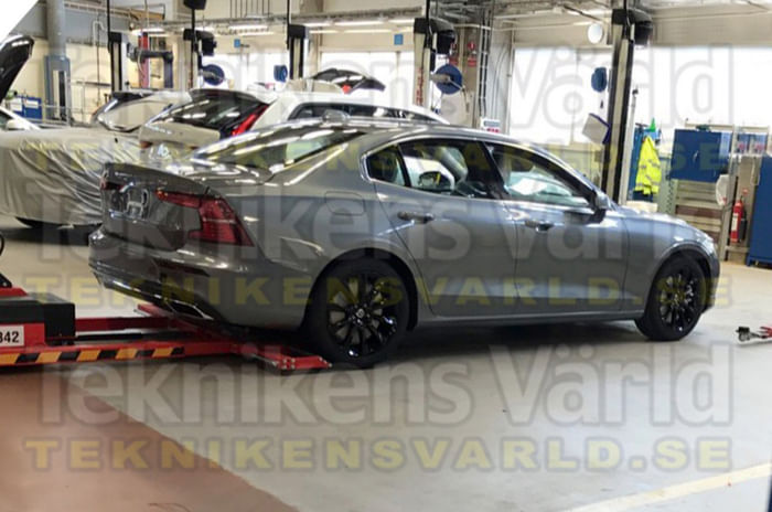 Next-gen Volvo S60 image leaked