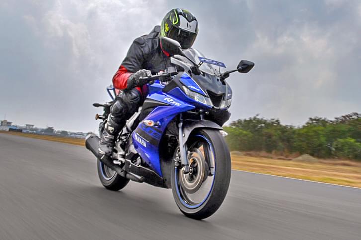 2018 Yamaha YZF-R15 V3.0 review, track ride 2018 Yamaha YZF-R15 V3.0 review, track ride