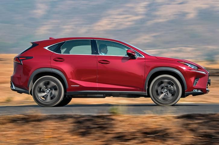 2018 Audi Q5 vs Lexus NX300h vs Volvo XC60 comparison 2018 Audi Q5 vs Lexus NX300h vs Volvo XC60 comparison