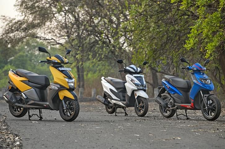 2018 Grazia vs Ntorq vs SR 125 comparison 2018 Grazia vs Ntorq vs SR 125 comparison