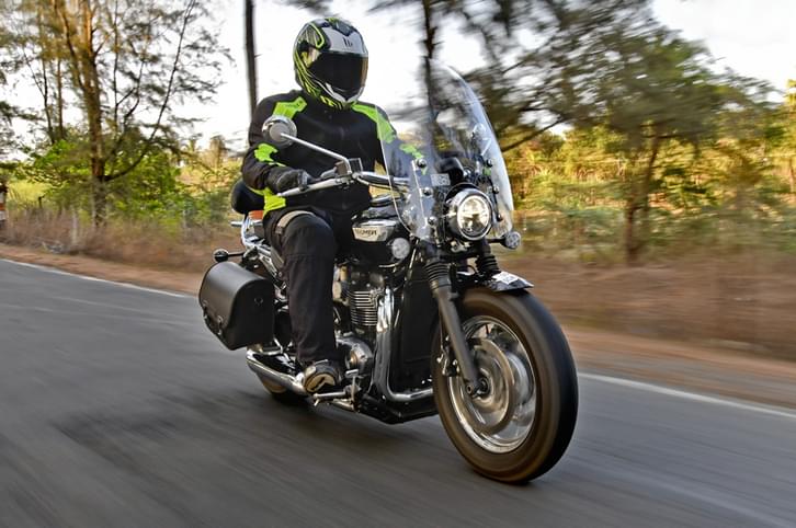2018 Triumph Speedmaster India review, test ride 2018 Triumph Speedmaster India review, test ride