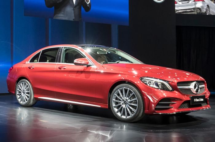 Mercedes C-class long wheelbase revealed