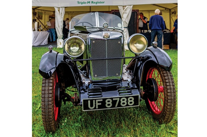 2018 MG Live classic car meet 