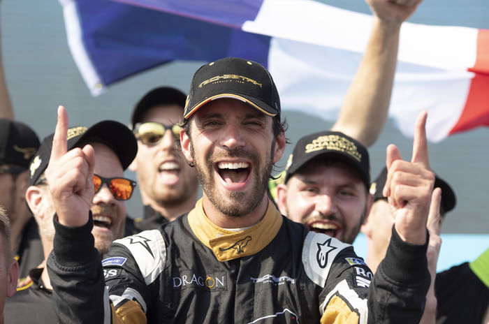Vergne clinches 2017/18 Formula E title in New York