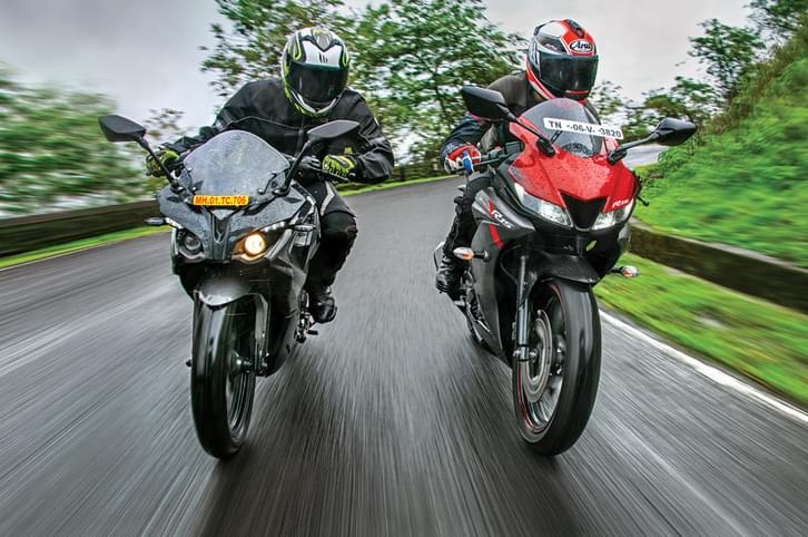 2018 Yamaha YZF-R15 V3.0 vs Bajaj Pulsar RS200 comparison 2018 Yamaha YZF-R15 V3.0 vs Bajaj Pulsar RS200 comparison